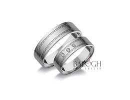 14 karátos karikagyűrű. Az ár párban értendő. Típus: A-1010