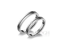 14 karátos karikagyűrű. Az ár párban értendő. Típus: A-454