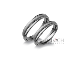 14 karátos karikagyűrű. Az ár párban értendő. Típus: A-64