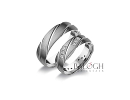 14 karátos karikagyűrű. Az ár párban értendő. Típus: A-937