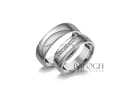 14 karátos karikagyűrű. Az ár párban értendő. Típus: A-939