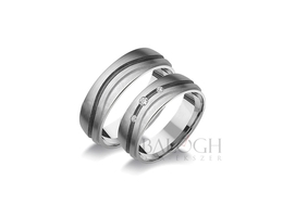 14 karátos karikagyűrű. Az ár párban értendő. Típus: L-147