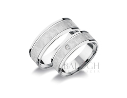 14 karátos karikagyűrű. Az ár párban értendő. Típus: R-157