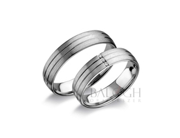 14 karátos karikagyűrű. Az ár párban értendő. Típus: RA-515