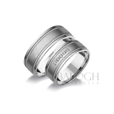 14 karátos karikagyűrű. Az ár párban értendő. Típus: A-1070