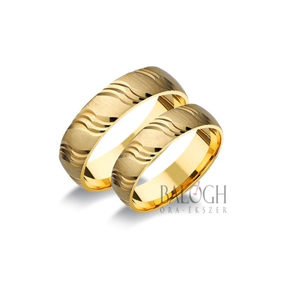 14 karátos karikagyűrű. Az ár párban értendő. Típus: A-321