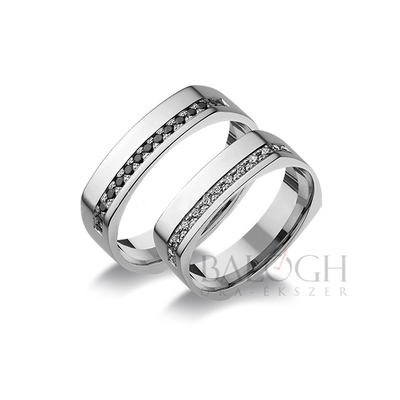 14 karátos karikagyűrű. Az ár párban értendő. Típus: A-686A