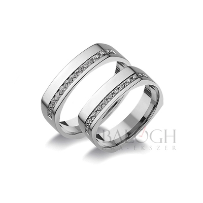 14 karátos karikagyűrű. Az ár párban értendő. Típus: A-686C