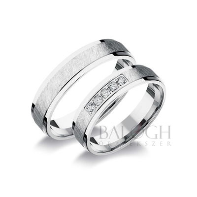 14 karátos karikagyűrű. Az ár párban értendő. Típus: L-114