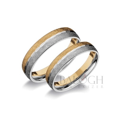 14 karátos karikagyűrű. Az ár párban értendő. Típus: M-1135