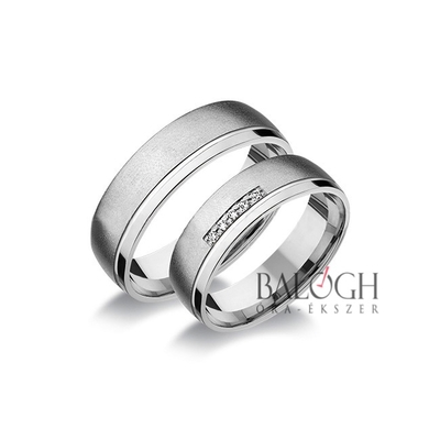 14 karátos karikagyűrű. Az ár párban értendő. Típus: R-102