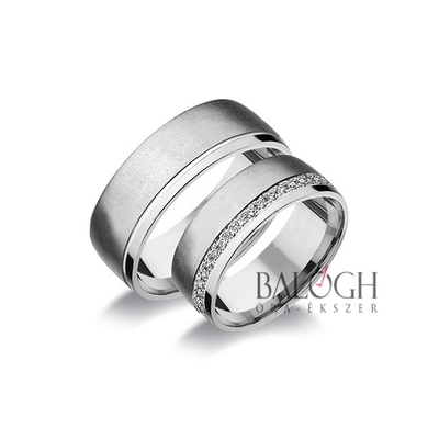 14 karátos karikagyűrű. Az ár párban értendő. Típus: R-126