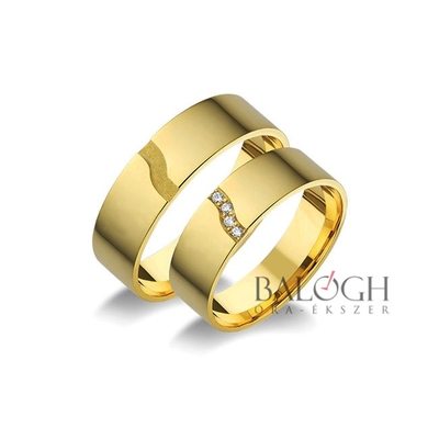14 karátos karikagyűrű. Az ár párban értendő. Típus: R-170