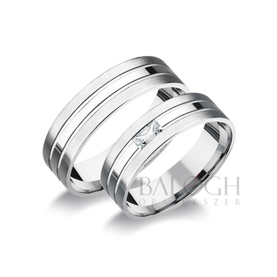 14 karátos karikagyűrű. Az ár párban értendő. Típus: R-171