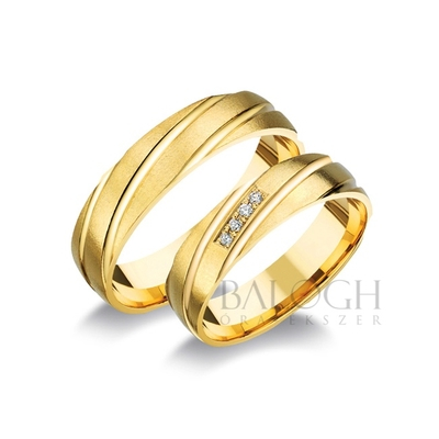 14 karátos karikagyűrű. Az ár párban értendő. Típus: R-200
