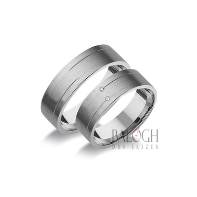 14 karátos karikagyűrű. Az ár párban értendő. Típus: R-226