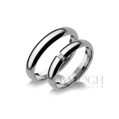 14 karátos karikagyűrű. Az ár párban értendő. Típus: R-279