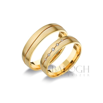 14 karátos karikagyűrű. Az ár párban értendő. Típus: R-359