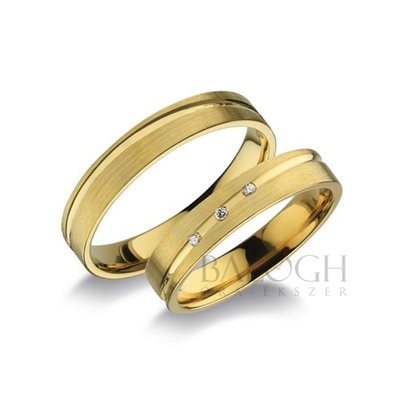 14 karátos karikagyűrű. Az ár párban értendő. Típus: RA-407