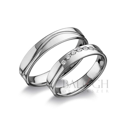 14 karátos karikagyűrű. Az ár párban értendő. Típus: RA-408